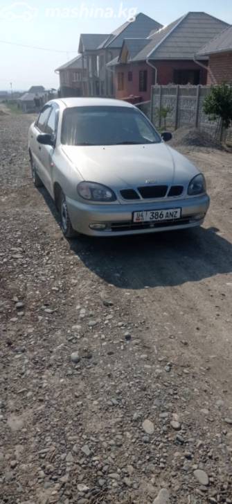 Chevrolet Lanos I 1.5 MT