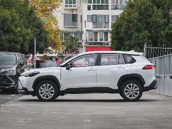 Toyota Frontlander 2.0 CVT