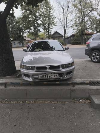 Mitsubishi Galant VIII 2.0 AT