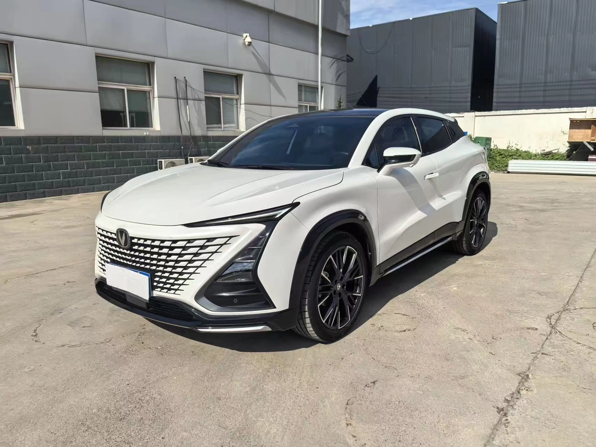 Открыть фото Changan Eado Plus 1.4 AMT