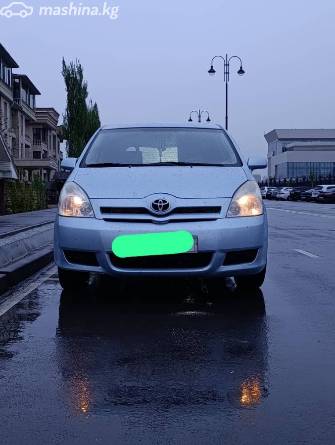 Toyota Corolla Verso I Рестайлинг 1.8 AT