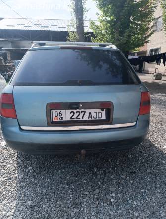 Audi A6 II (C5) 1.8 AT
