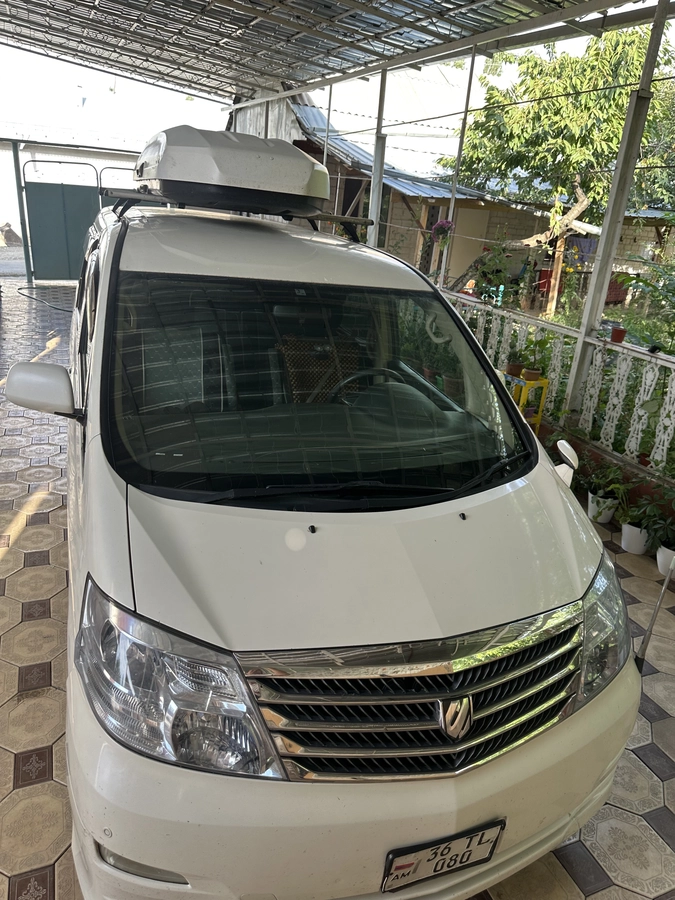 Открыть фото Toyota Alphard I 2.4 AT