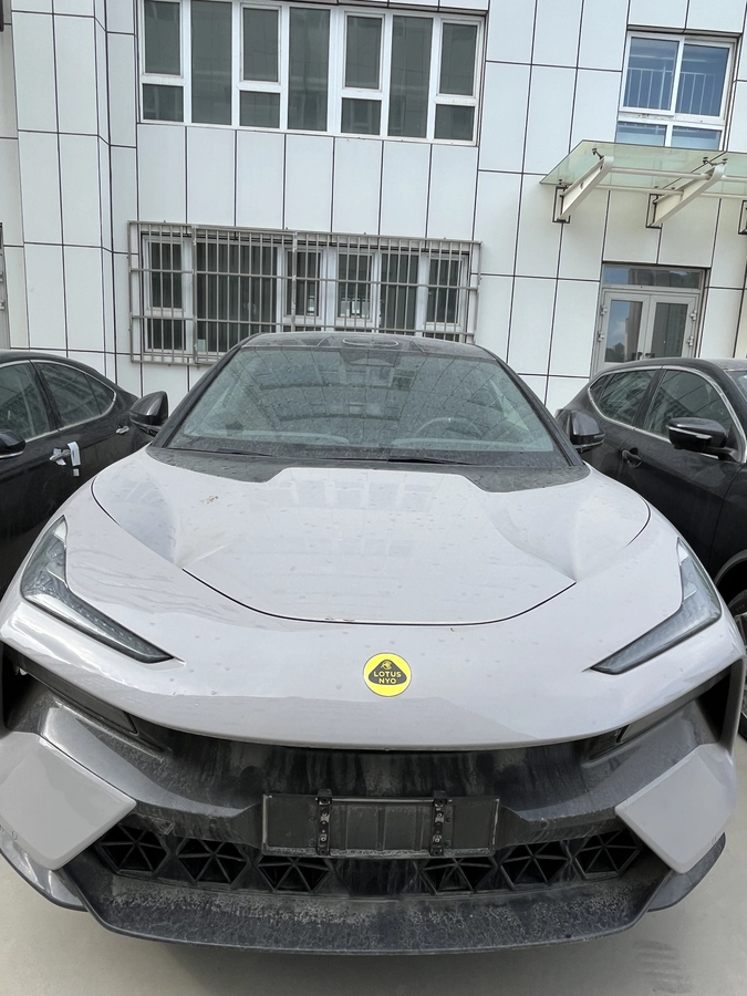 Lotus Eletre Electro AT 4WD