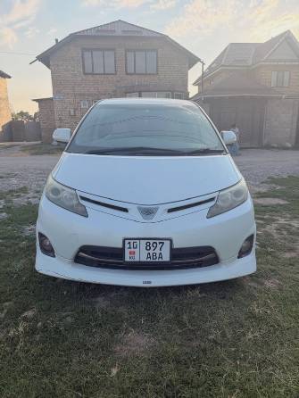 Toyota Estima III Рестайлинг 2.4 CVT