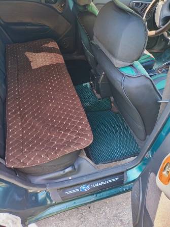 Subaru Outback I 2.2 AT 4WD