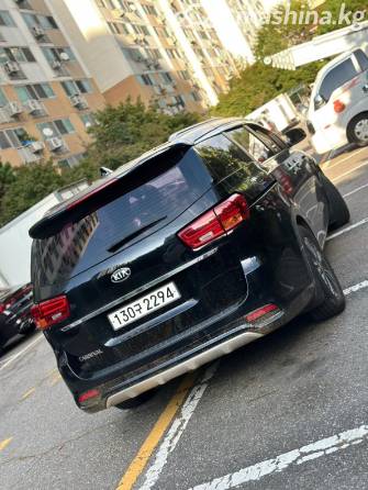 Kia Carnival III 2.2d AT