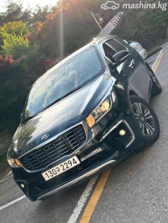Kia Carnival III 2.2d AT