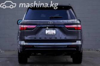 Toyota Sequoia III 3.5hyb AT 4WD