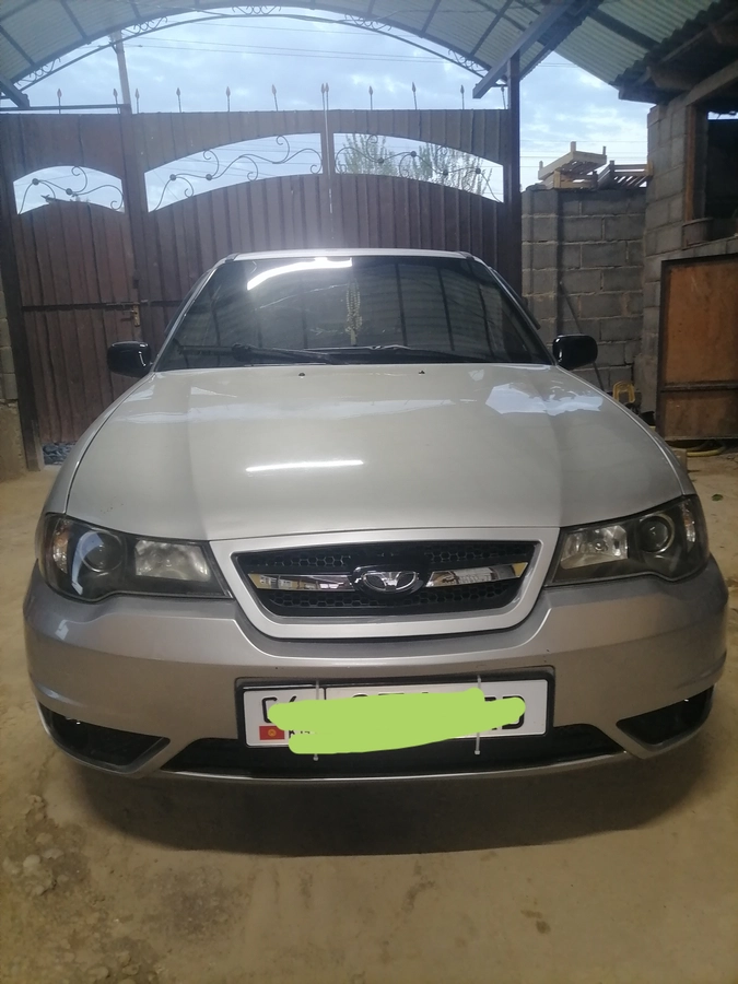 Открыть фото Daewoo Nexia I Рестайлинг 1.5 MT
