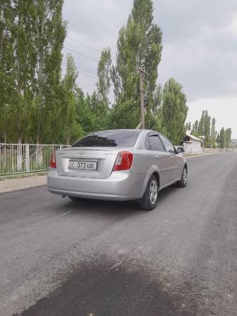 Daewoo Lacetti J200 I 1.6 MT