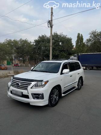 Lexus LX III 570 5.7 AT 4WD