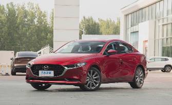Mazda 3 IV (BP) 2.0 MT