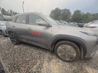 Geely Galaxy L7 18.7 kWh 1.5hyb AT