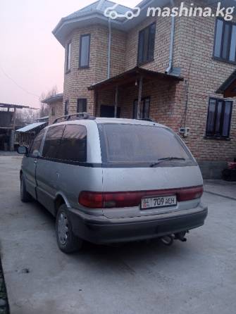 Toyota Previa I (XR10, XR20) 2.4 MT