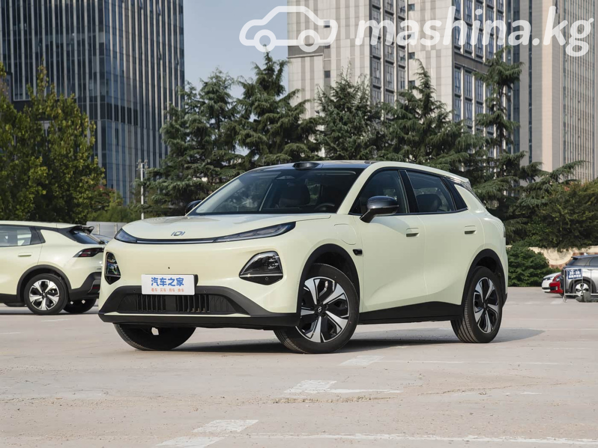 Открыть фото Changan Qiyuan Q05 1.5hyb CVT