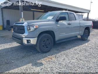 Toyota Tundra II Рестайлинг CrewMax 5.7 AT 4WD