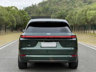 LiXiang L7 Рестайлинг 1.5hyb AT 4WD