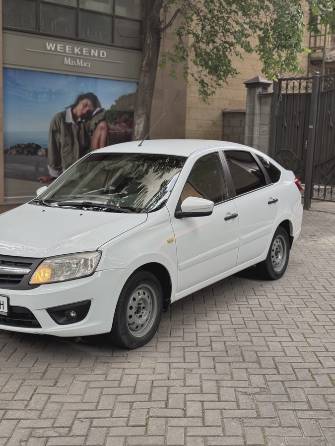 ВАЗ (Lada) Granta I 1.6 AT