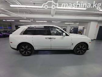 Rolls-Royce Cullinan I 6.7 AT AWD