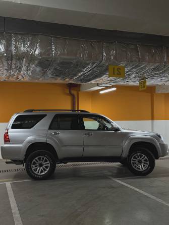 Toyota 4Runner IV Рестайлинг 4.0 AT 4WD
