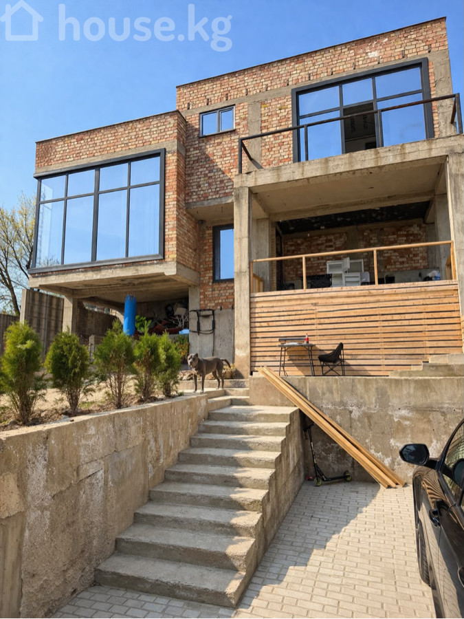 Дом, 5-комн., 177 м2