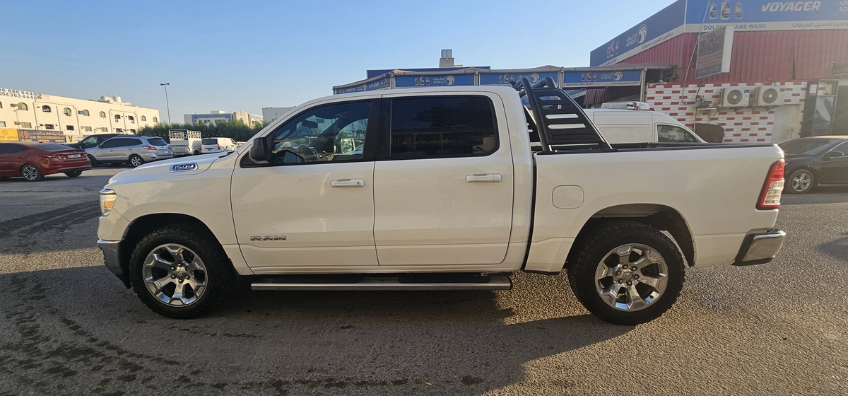 Dodge RAM RAM 1500 V Quad Cab 3.6 AT 4WD