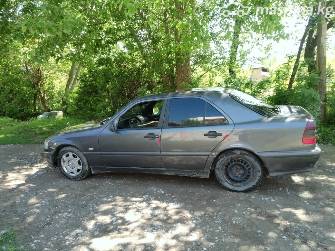 Mercedes-Benz C-Класс I (W202) Рестайлинг 180 1.8 MT