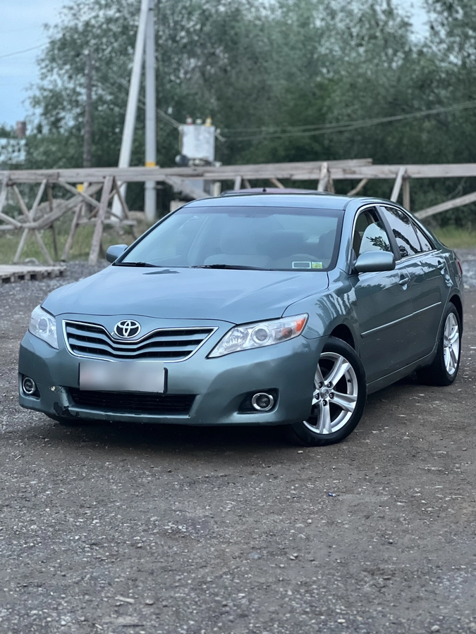 Открыть фото Toyota Camry VI (XV40) Рестайлинг 2.5 AT