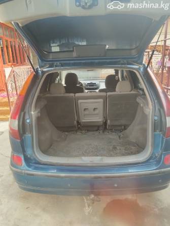 Nissan Almera II (N16) 1.8 MT