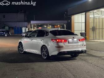 Kia K5 II 2.0 AT