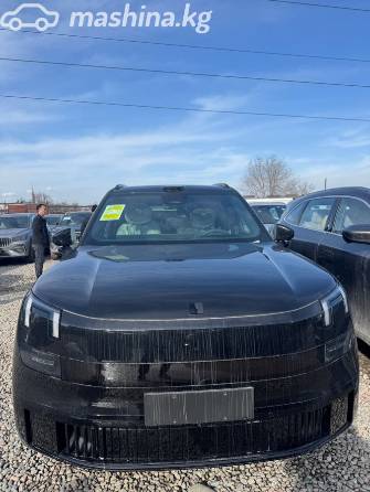 Lynk & Co 900 2.0hyb AT 4WD