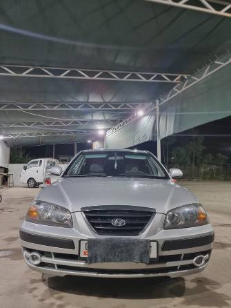Hyundai Elantra III (XD2) Рестайлинг 1.6 MT