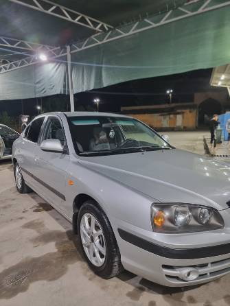 Hyundai Elantra III (XD2) Рестайлинг 1.6 MT