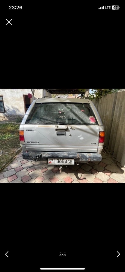 Opel Frontera A 2.4 MT 4WD