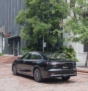 Geely Galaxy A7 1.5hyb AT