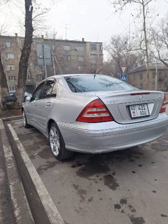 Mercedes-Benz C-Класс II (W203) Рестайлинг 280 3.0 AT 4WD
