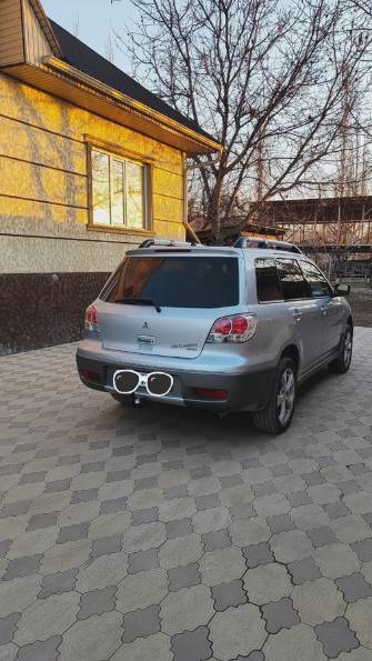 Mitsubishi Outlander I 2.0 MT 4WD