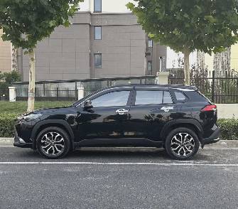 Toyota Frontlander 2.0hyb CVT