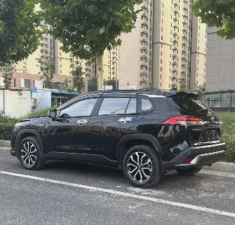 Toyota Frontlander 2.0hyb CVT