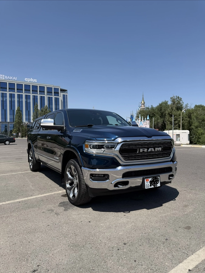 Открыть фото Dodge RAM IV (DS/DJ) 5.7 AT 4WD