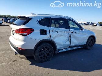 BMW X1 II (F48) Рестайлинг 28i xDrive 2.0 AT 4WD