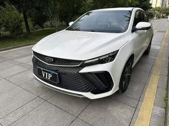 Открыть фото Geely Emgrand L 1.4 CVT