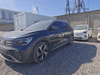 Volkswagen ID.6 Crozz Electro AT