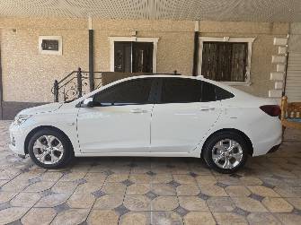Chevrolet Onix II 1.0 AT