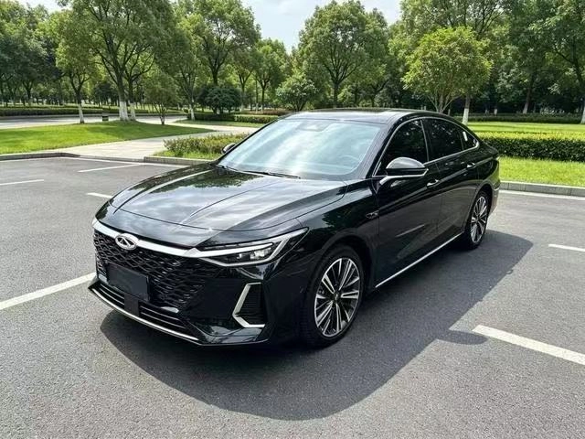 Открыть фото CHERY Arrizo 8 1.6 AMT