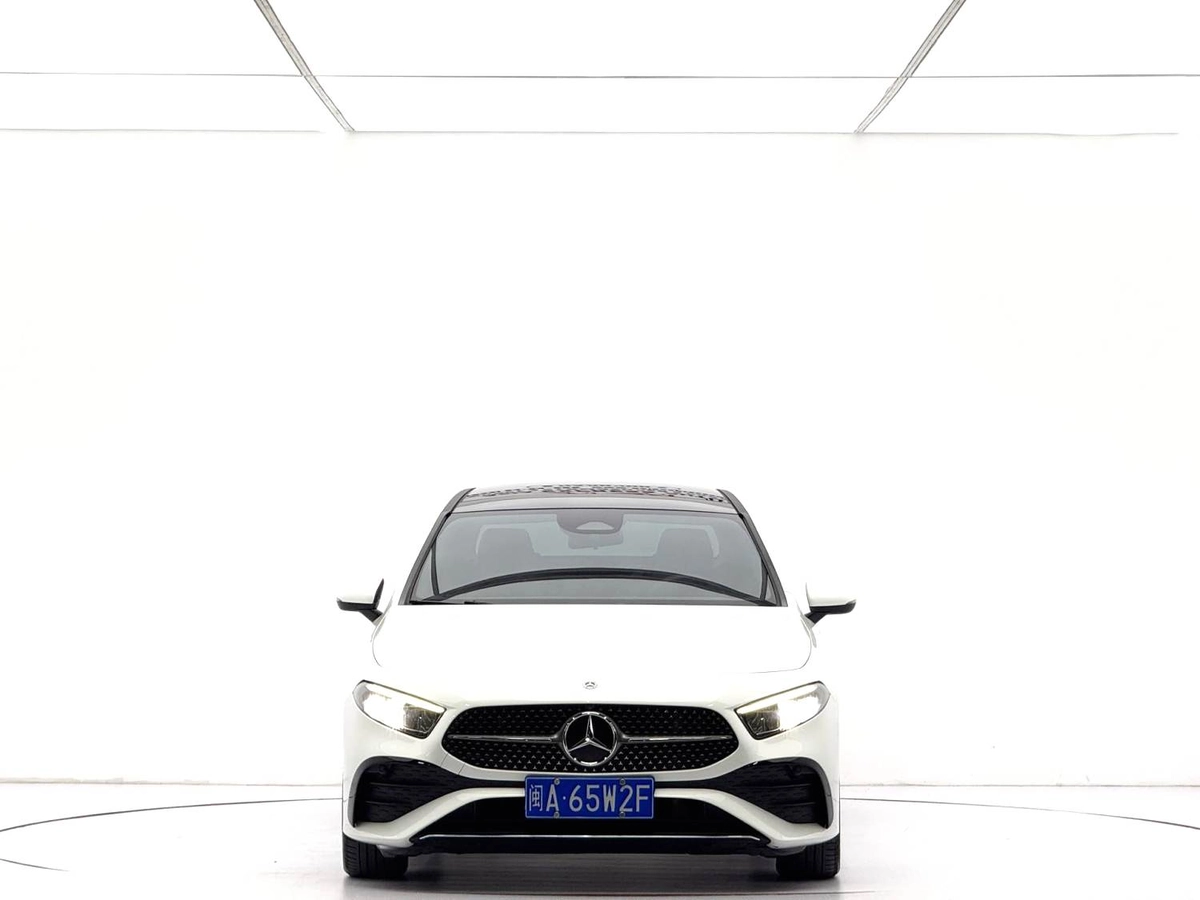 Mercedes-Benz A-Класс IV (W177) Рестайлинг 180 Long 1.3 AMT