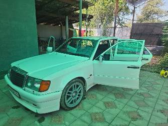 Mercedes-Benz W124 300 3.0 AT