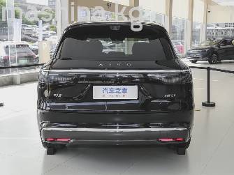 Aito M8 1.5hyb AT 4WD