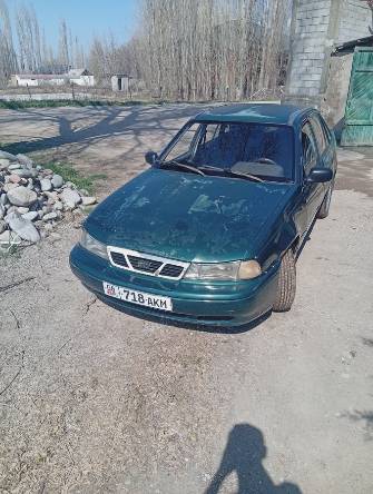 Daewoo Nexia I 1.5 MT